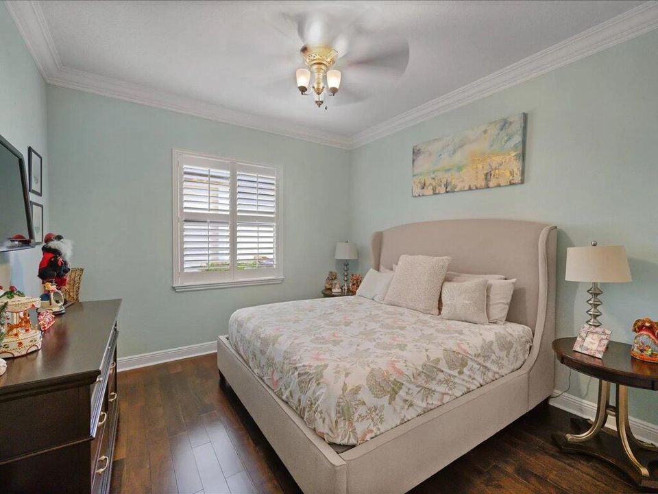 Под контрактом: $1,399,999 (5 спален, 6 ванн, 6307 Квадратных фут)