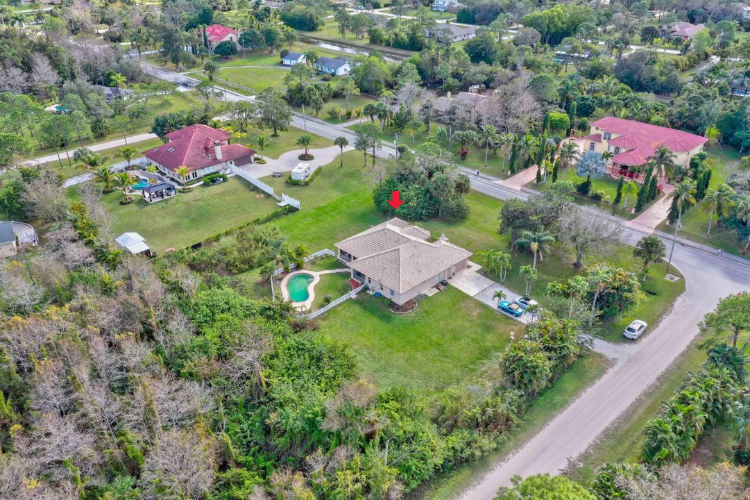 For Rent: $5,500 (4 beds, 2 baths, 2500 Square Feet)