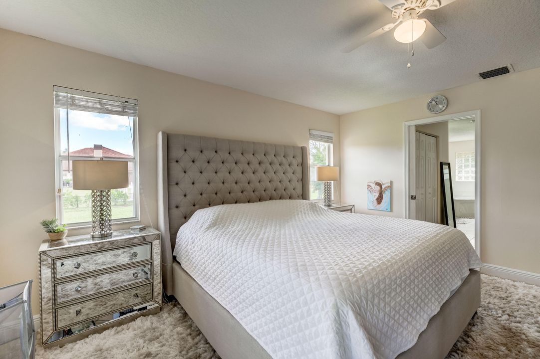 For Rent: $5,500 (4 beds, 2 baths, 2500 Square Feet)