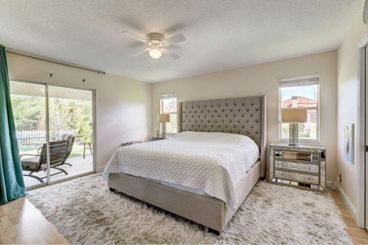 For Rent: $5,500 (4 beds, 2 baths, 2500 Square Feet)