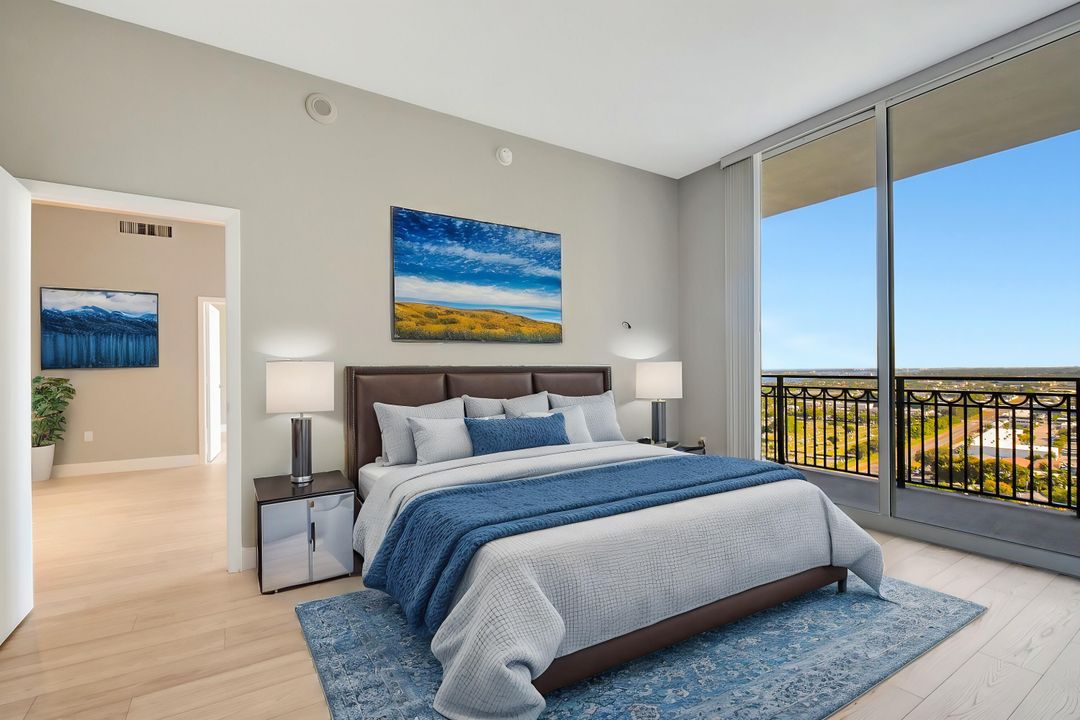 Active With Contract: $899,000 (2 beds, 2 baths, 1192 Square Feet)