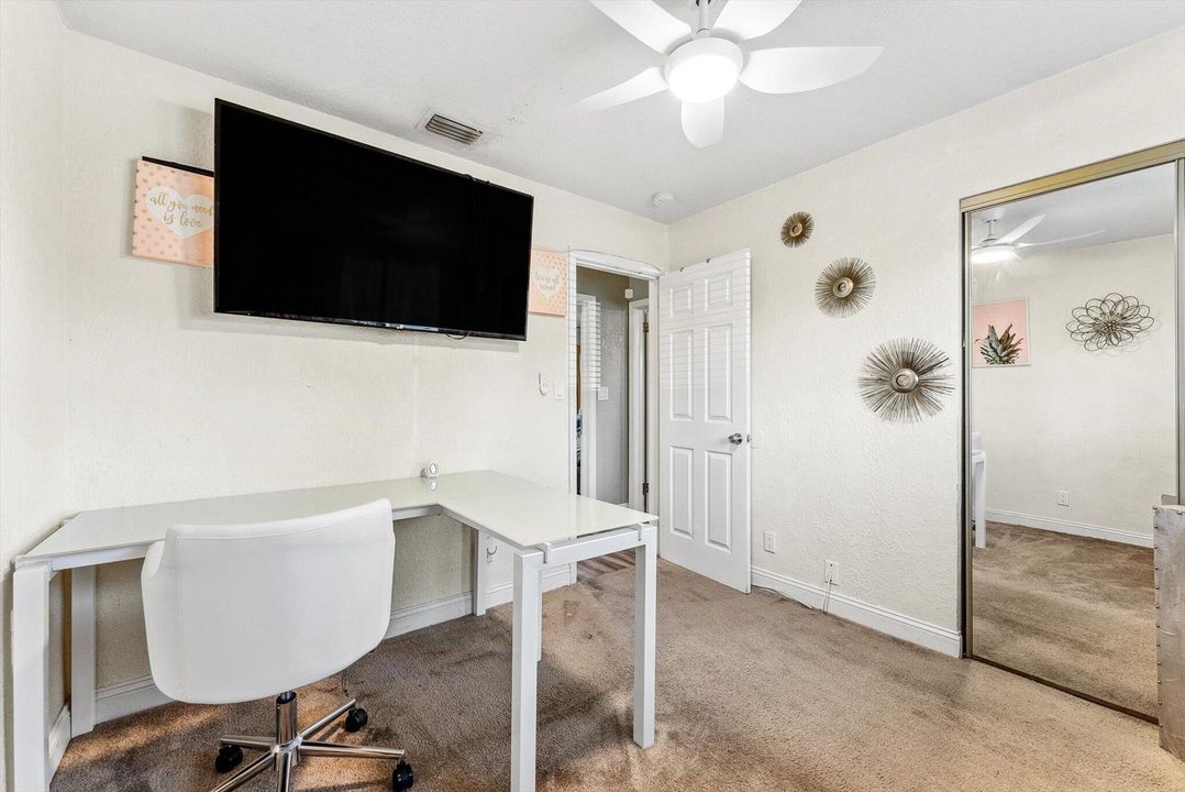 На продажу: $925,000 (4 спален, 3 ванн, 2656 Квадратных фут)