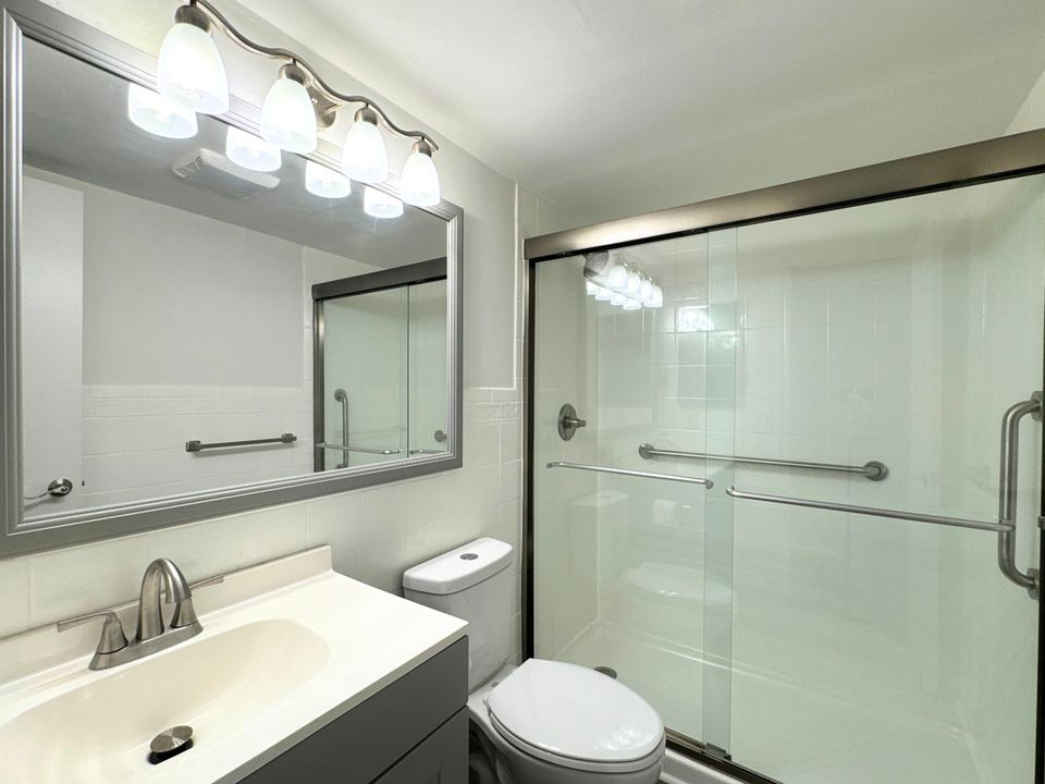 For Sale: $83,999 (1 beds, 1 baths, 600 Square Feet)