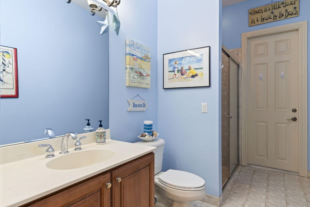 На продажу: $1,090,000 (5 спален, 3 ванн, 3219 Квадратных фут)