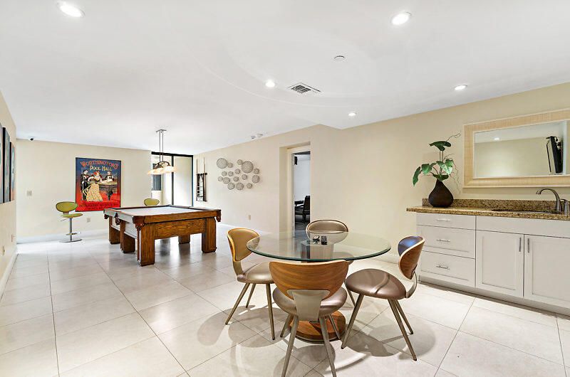 Active With Contract: $7,250 (2 beds, 2 baths, 1804 Square Feet)