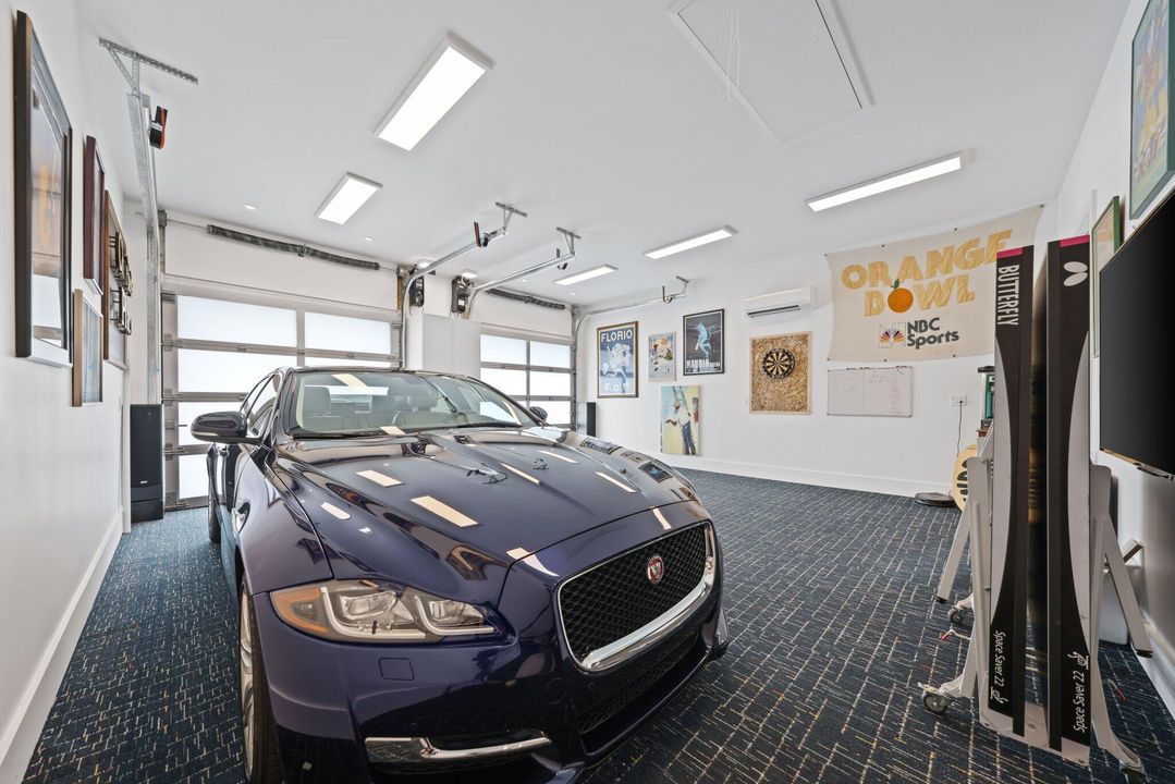 En Venta: $3,850,000 (4 camas, 3 baños, 3847 Pies cuadrados)