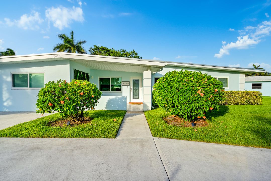 待售: $950,000 (4 贝兹, 3 浴室, 1955 平方英尺)