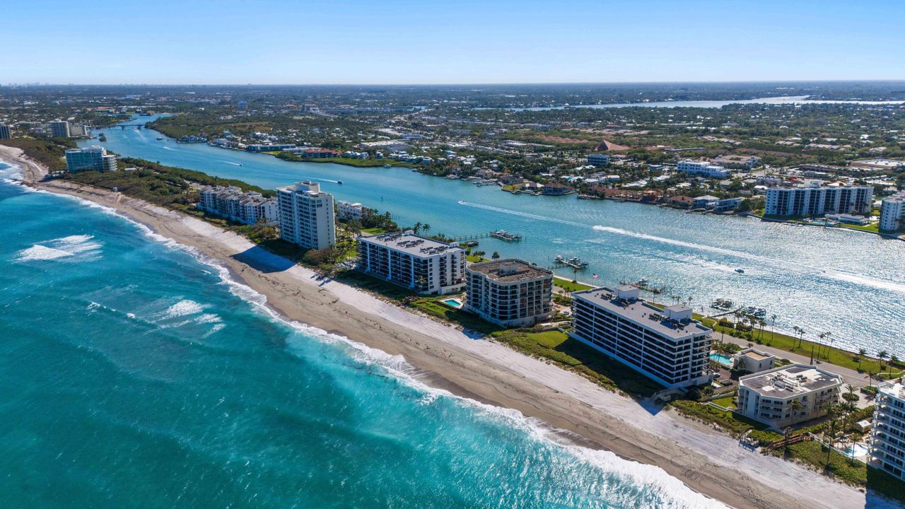 Activo con contrato: $1,949,000 (2 camas, 3 baños, 2676 Pies cuadrados)