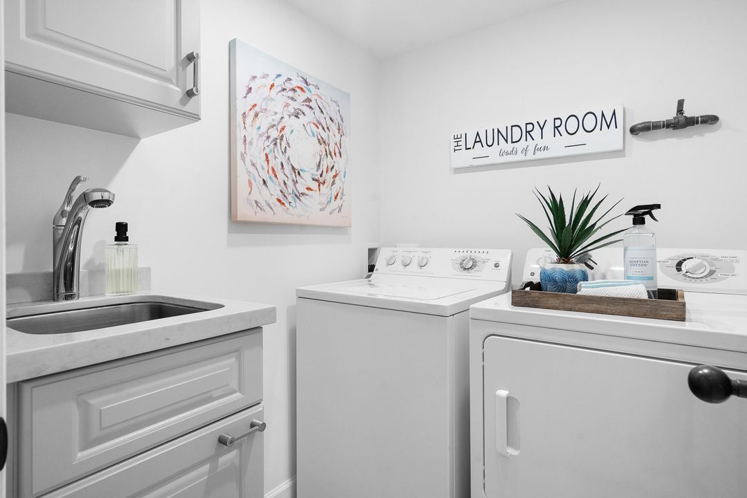 Activo con contrato: $1,949,000 (2 camas, 3 baños, 2676 Pies cuadrados)