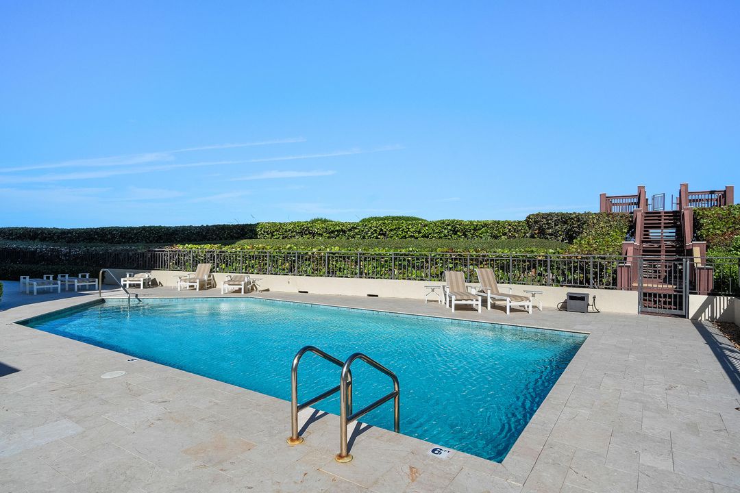 Activo con contrato: $1,949,000 (2 camas, 3 baños, 2676 Pies cuadrados)