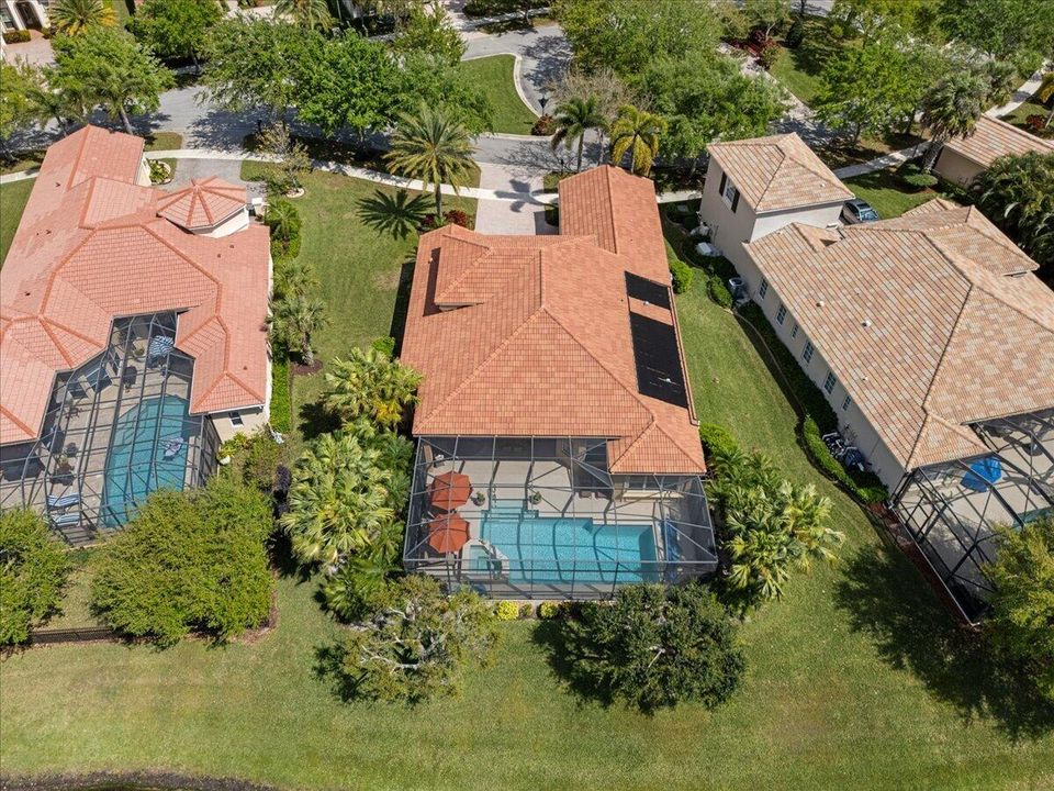 Active With Contract: $699,000 (4 beds, 3 baths, 2806 Square Feet)