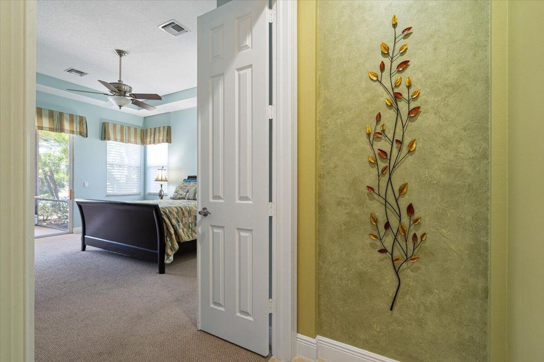 Active With Contract: $699,000 (4 beds, 3 baths, 2806 Square Feet)