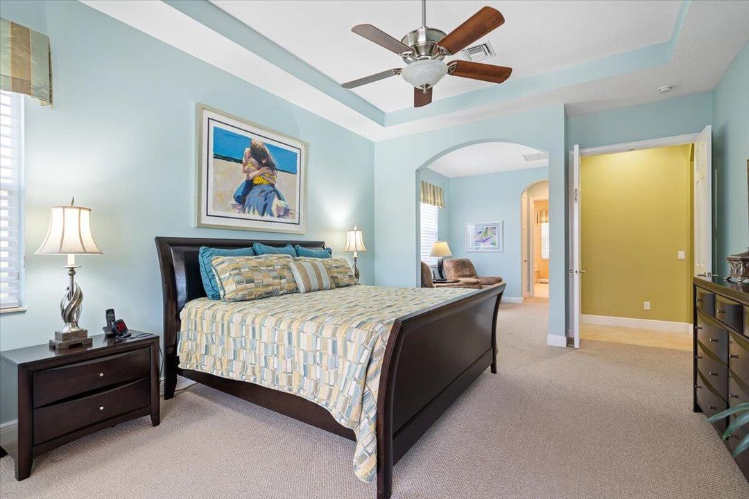 Active With Contract: $699,000 (4 beds, 3 baths, 2806 Square Feet)