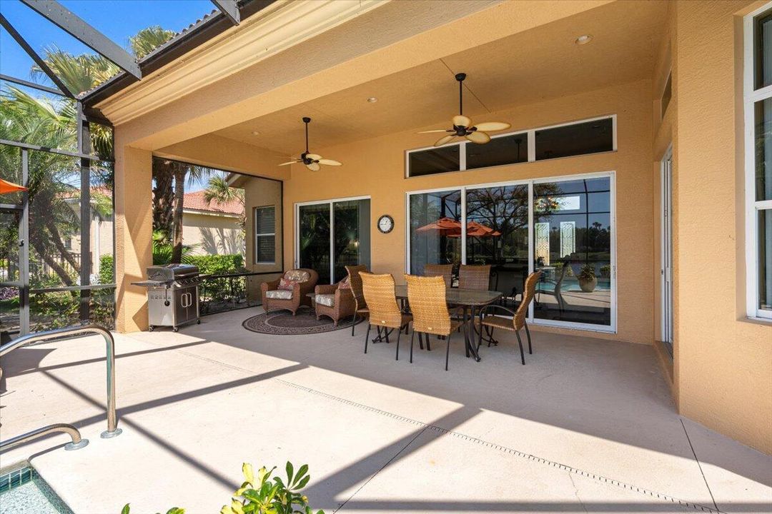 Active With Contract: $699,000 (4 beds, 3 baths, 2806 Square Feet)