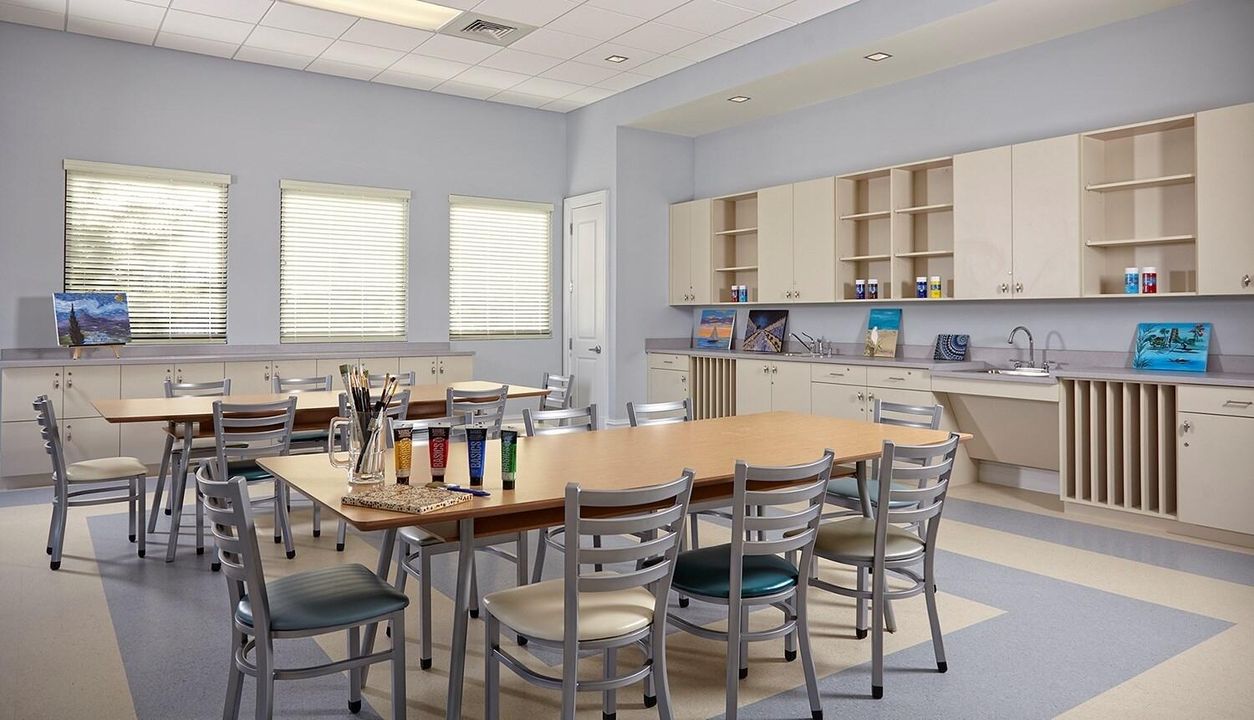 Active With Contract: $699,000 (4 beds, 3 baths, 2806 Square Feet)