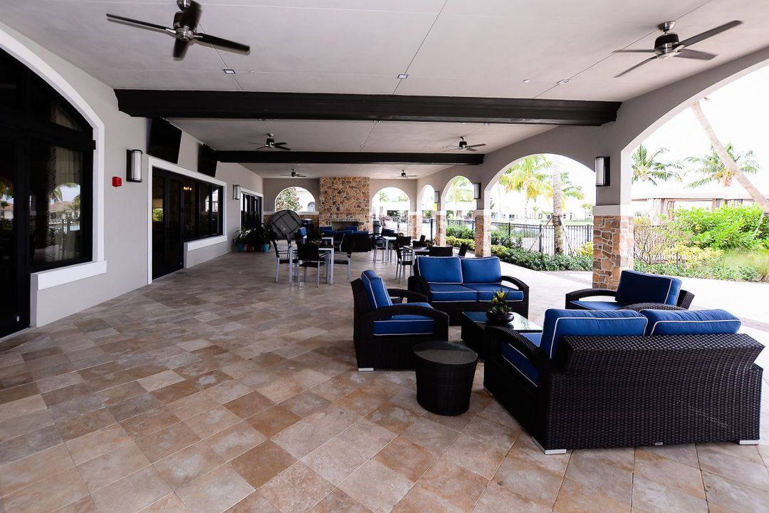 Active With Contract: $699,000 (4 beds, 3 baths, 2806 Square Feet)