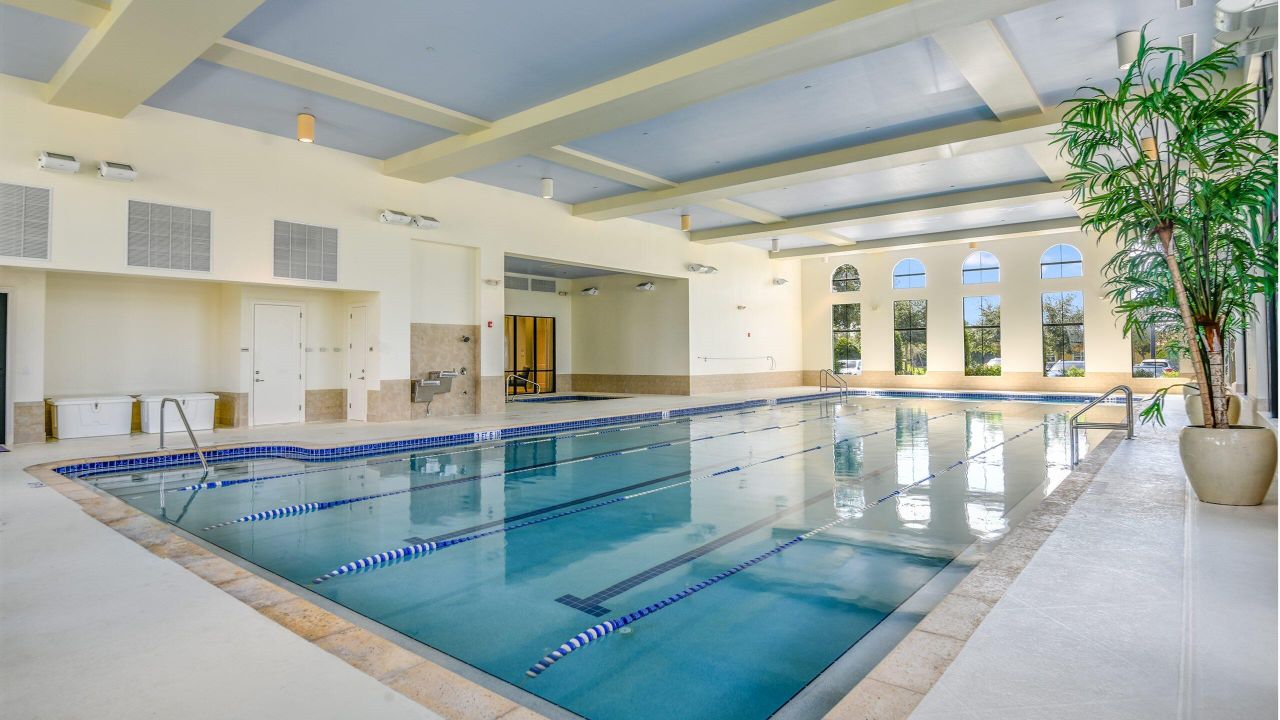 Active With Contract: $699,000 (4 beds, 3 baths, 2806 Square Feet)