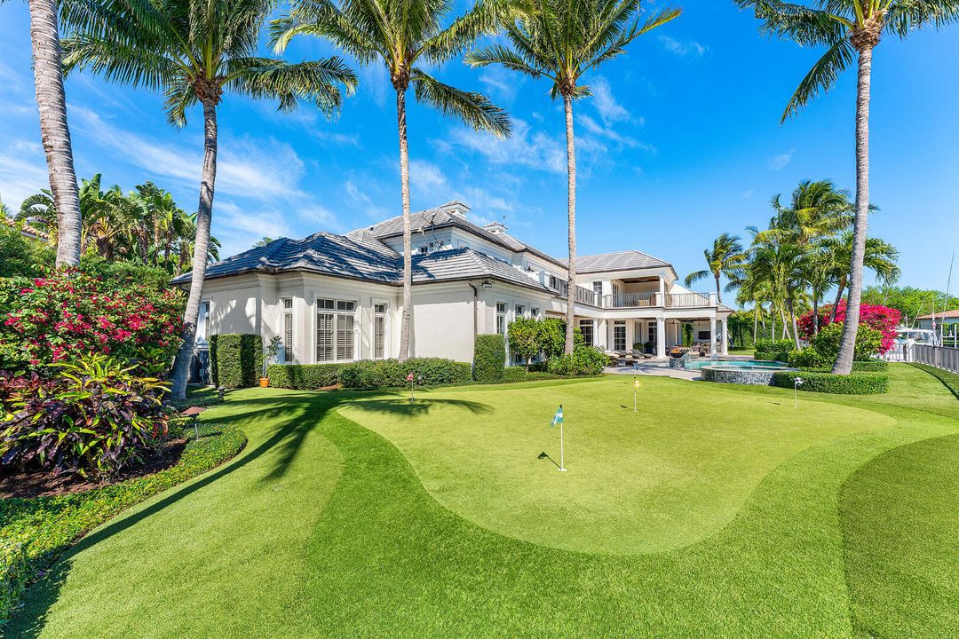 Activo con contrato: $17,500,000 (6 camas, 7 baños, 8870 Pies cuadrados)