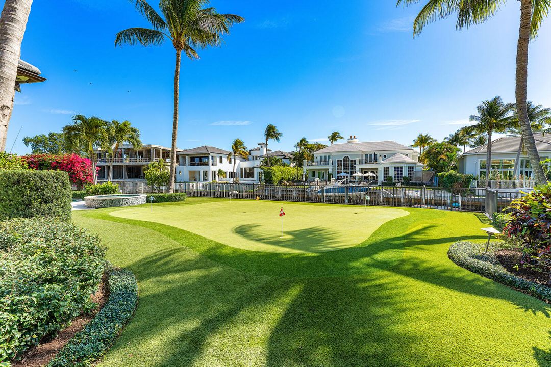 Activo con contrato: $17,500,000 (6 camas, 7 baños, 8870 Pies cuadrados)