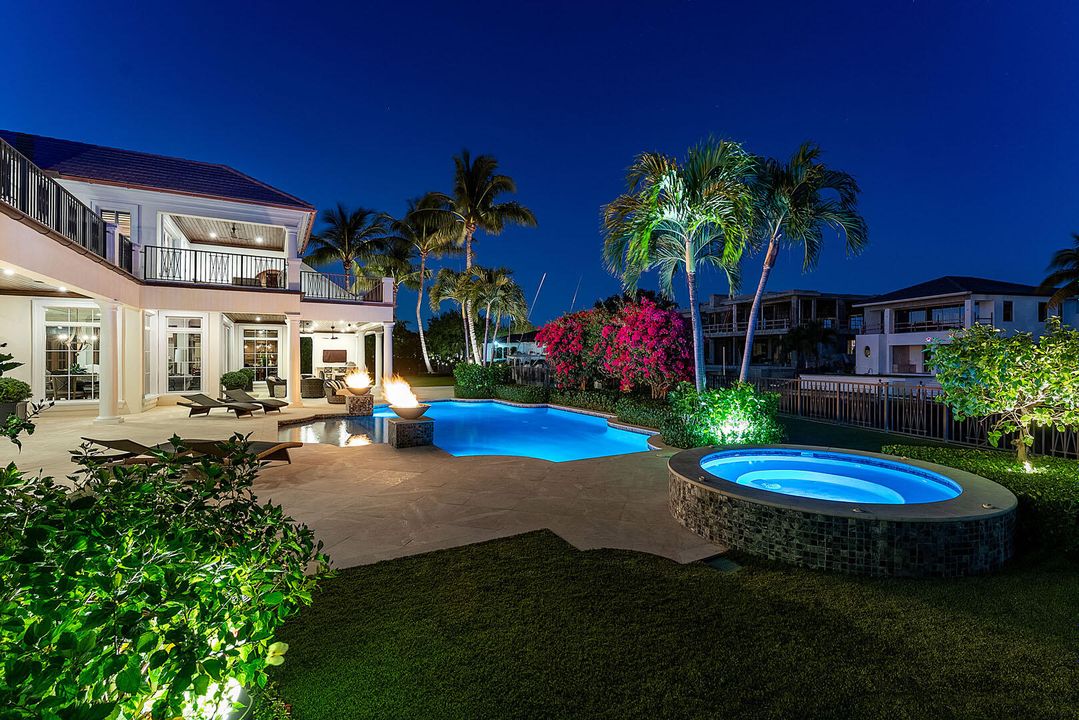 Activo con contrato: $17,500,000 (6 camas, 7 baños, 8870 Pies cuadrados)