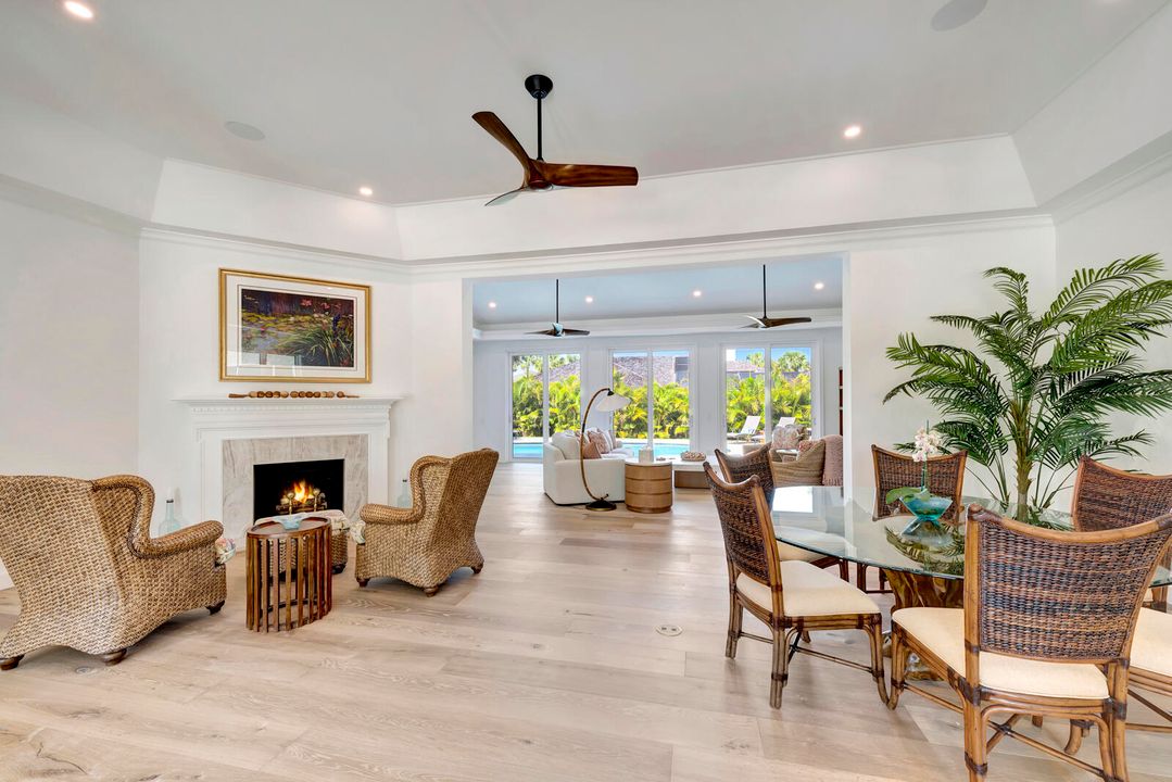 待售: $2,450,000 (3 贝兹, 3 浴室, 3090 平方英尺)