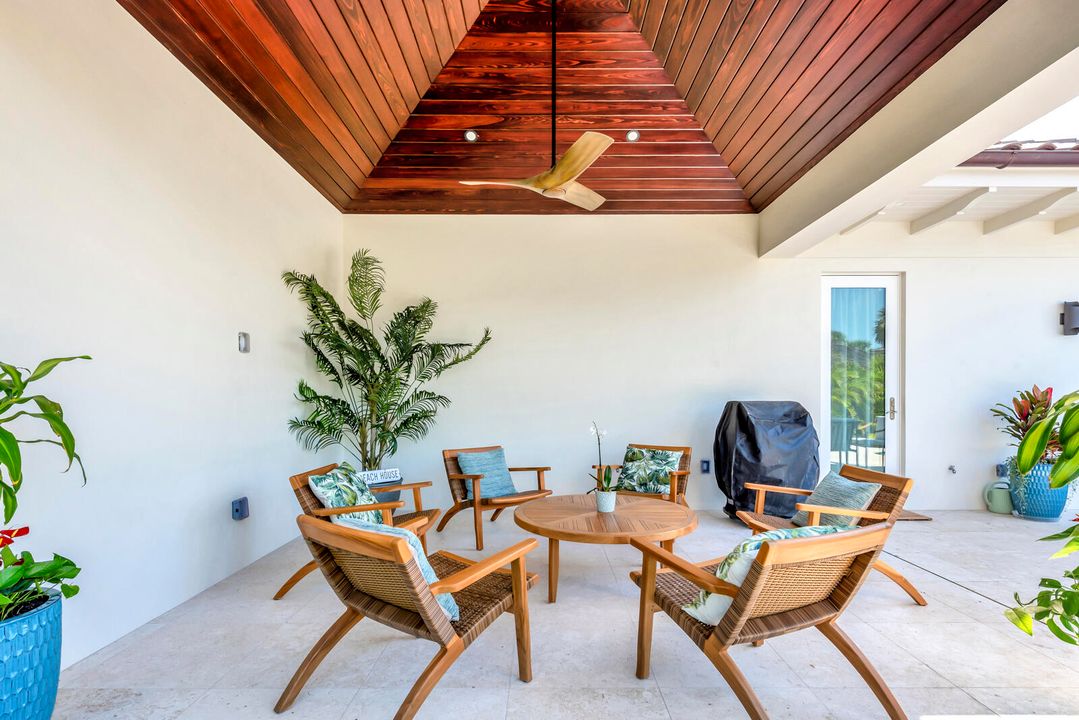 待售: $2,450,000 (3 贝兹, 3 浴室, 3090 平方英尺)