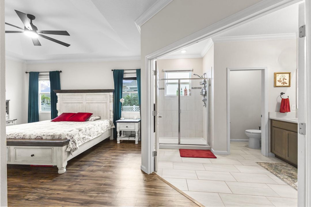 For Sale: $460,000 (4 beds, 2 baths, 2077 Square Feet)