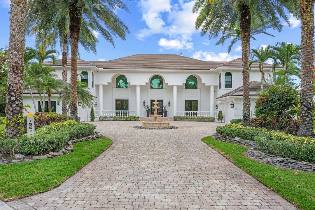 En Venta: $4,999,000 (6 camas, 6 baños, 5127 Pies cuadrados)
