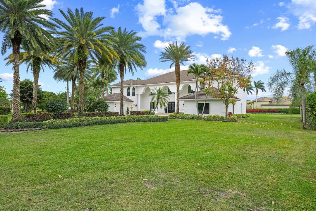 En Venta: $4,999,000 (6 camas, 6 baños, 5127 Pies cuadrados)