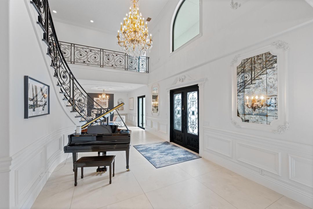 En Venta: $4,999,000 (6 camas, 6 baños, 5127 Pies cuadrados)