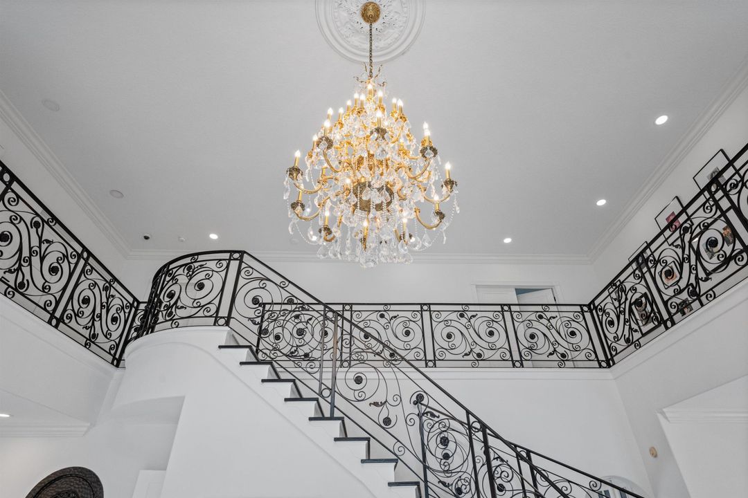 En Venta: $4,999,000 (6 camas, 6 baños, 5127 Pies cuadrados)