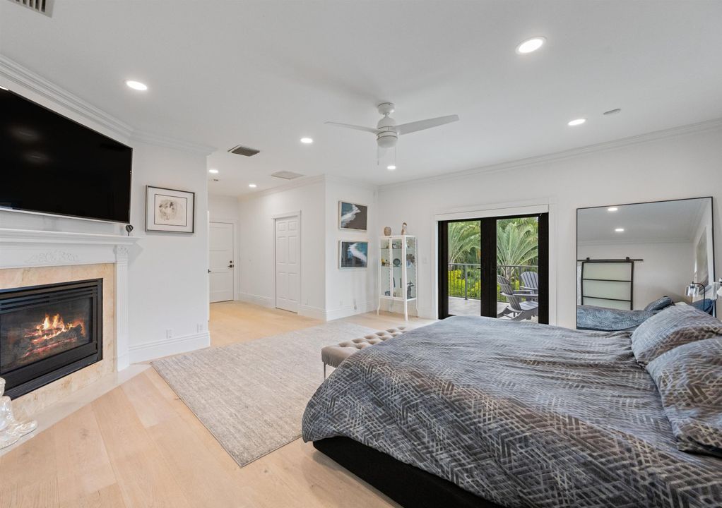 En Venta: $4,999,000 (6 camas, 6 baños, 5127 Pies cuadrados)