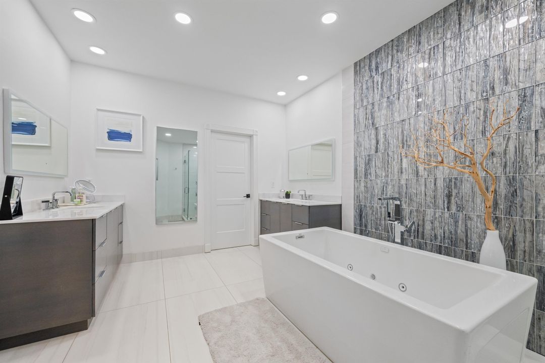 En Venta: $4,999,000 (6 camas, 6 baños, 5127 Pies cuadrados)