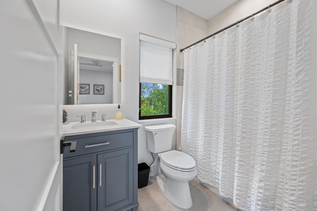 En Venta: $4,999,000 (6 camas, 6 baños, 5127 Pies cuadrados)