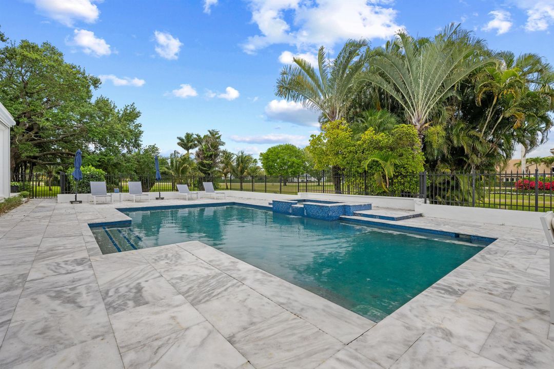 En Venta: $4,999,000 (6 camas, 6 baños, 5127 Pies cuadrados)