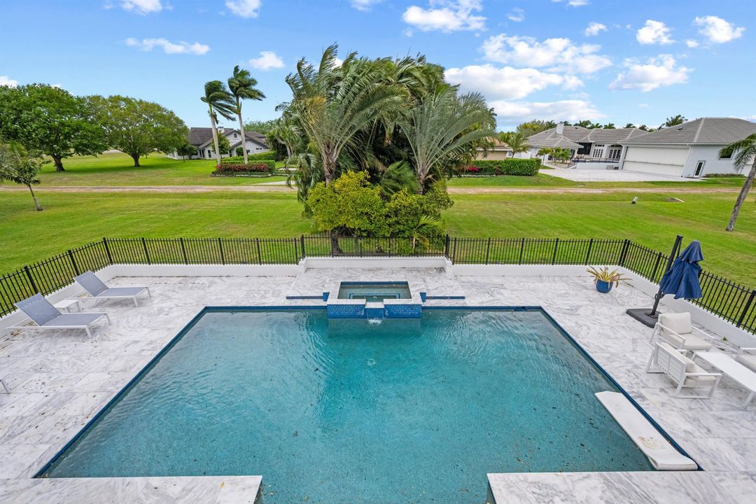 En Venta: $4,999,000 (6 camas, 6 baños, 5127 Pies cuadrados)