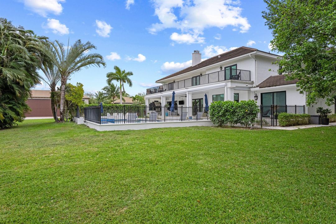 En Venta: $4,999,000 (6 camas, 6 baños, 5127 Pies cuadrados)