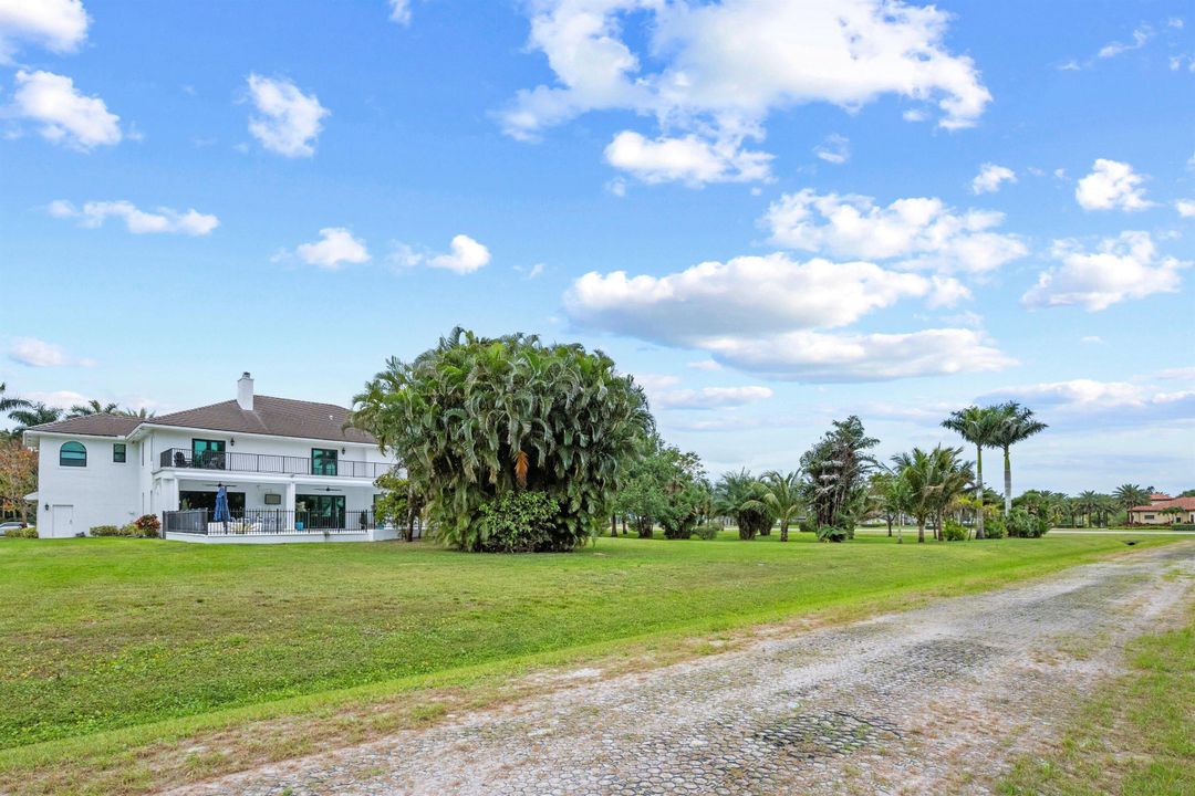 En Venta: $4,999,000 (6 camas, 6 baños, 5127 Pies cuadrados)