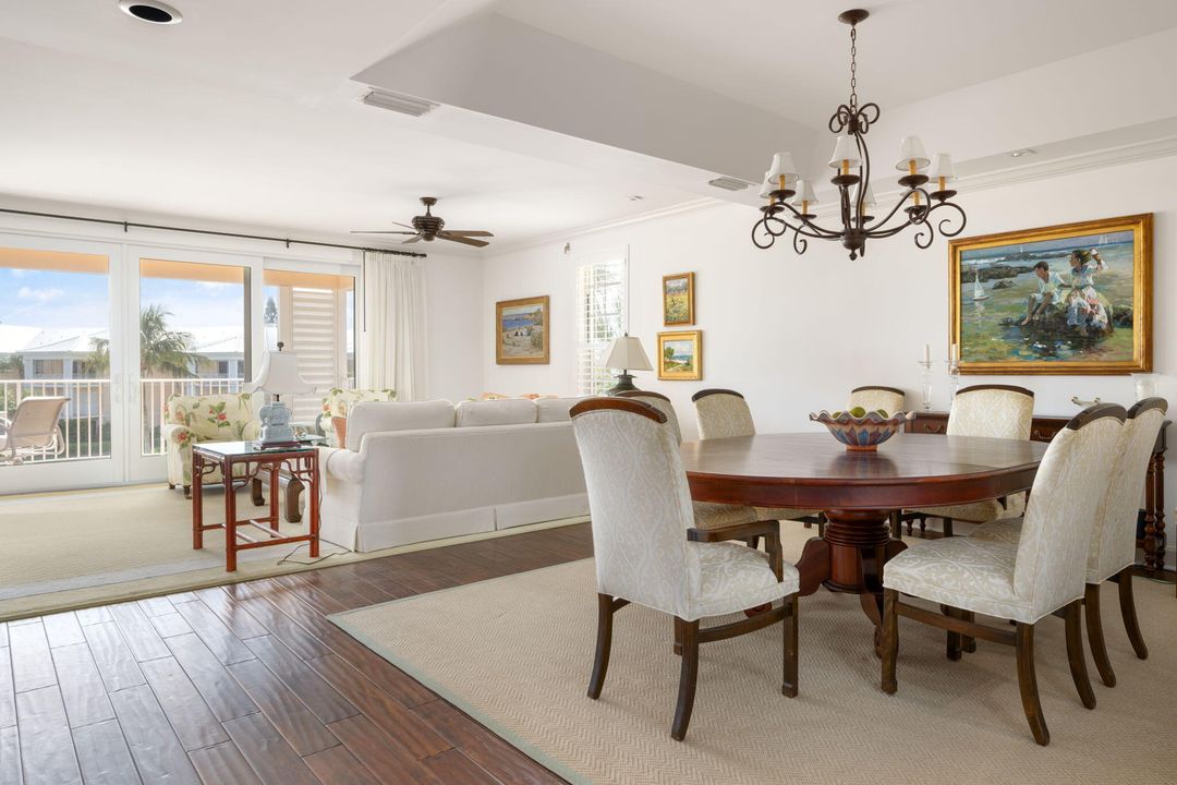 待售: $1,149,000 (3 贝兹, 3 浴室, 2100 平方英尺)