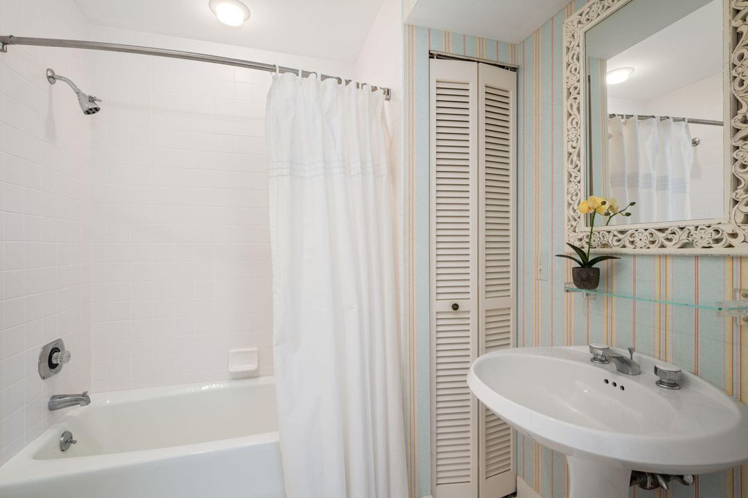 待售: $1,149,000 (3 贝兹, 3 浴室, 2100 平方英尺)