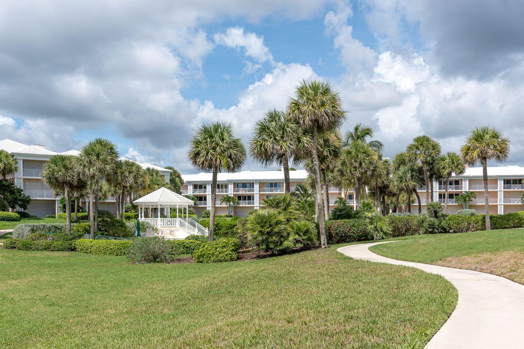 待售: $1,149,000 (3 贝兹, 3 浴室, 2100 平方英尺)