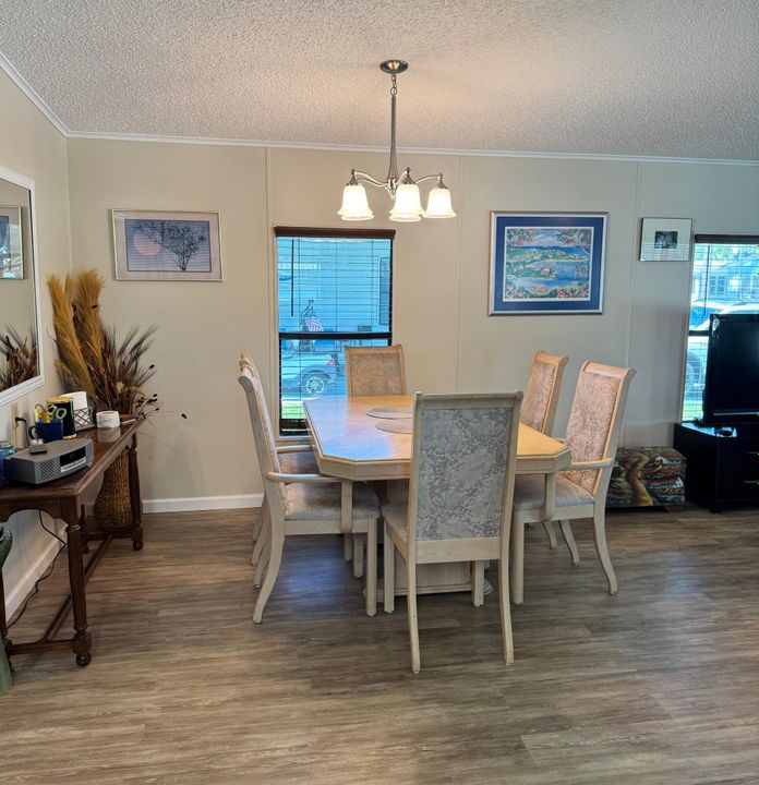 For Sale: $57,000 (2 beds, 2 baths, 1400 Square Feet)