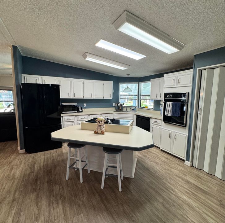 For Sale: $57,000 (2 beds, 2 baths, 1400 Square Feet)