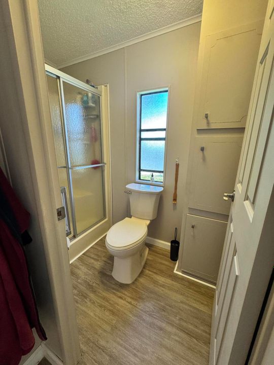 For Sale: $57,000 (2 beds, 2 baths, 1400 Square Feet)