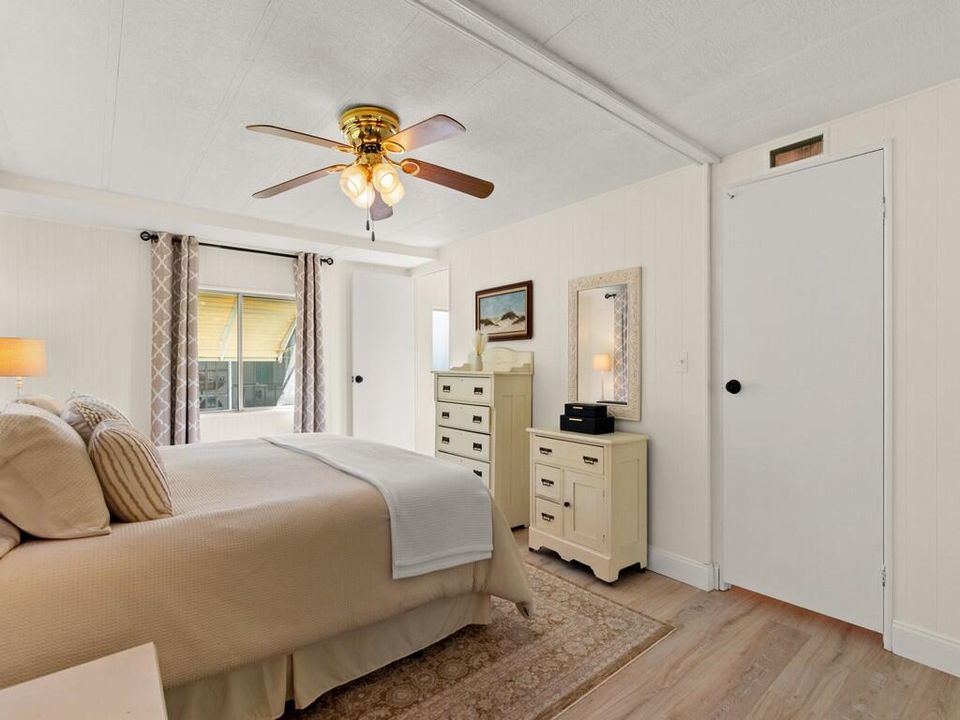 Activo con contrato: $92,500 (2 camas, 2 baños, 1440 Pies cuadrados)