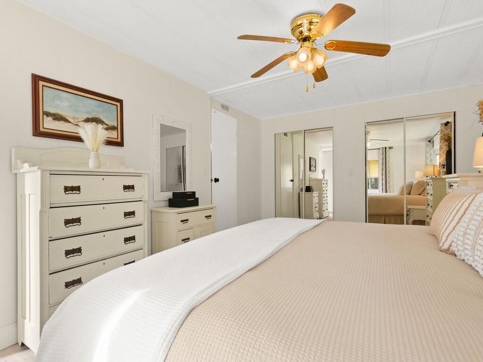 Activo con contrato: $92,500 (2 camas, 2 baños, 1440 Pies cuadrados)