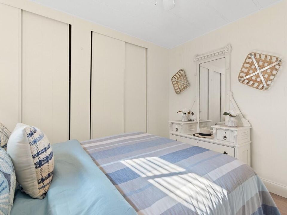 Activo con contrato: $92,500 (2 camas, 2 baños, 1440 Pies cuadrados)