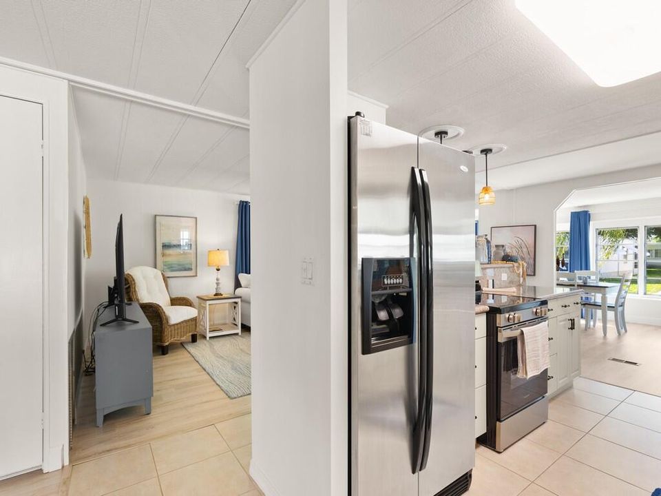 Activo con contrato: $92,500 (2 camas, 2 baños, 1440 Pies cuadrados)