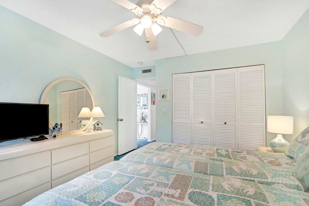 For Rent: $4,900 (2 beds, 2 baths, 1825 Square Feet)