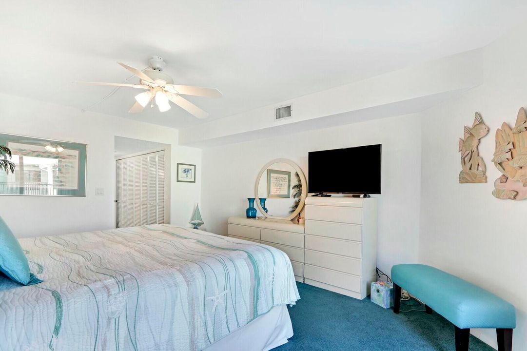 For Rent: $4,900 (2 beds, 2 baths, 1825 Square Feet)